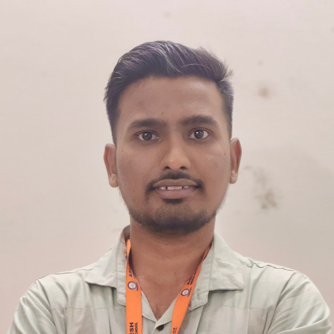 Komal Sahu, experienced teacher at Ashikesh Seedlings School, Dunda, Raipur