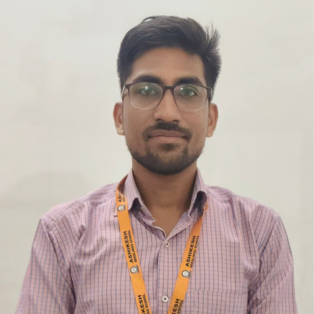 Pramod Sahu, experienced teacher at Ashikesh Seedlings School, Dunda, Raipur